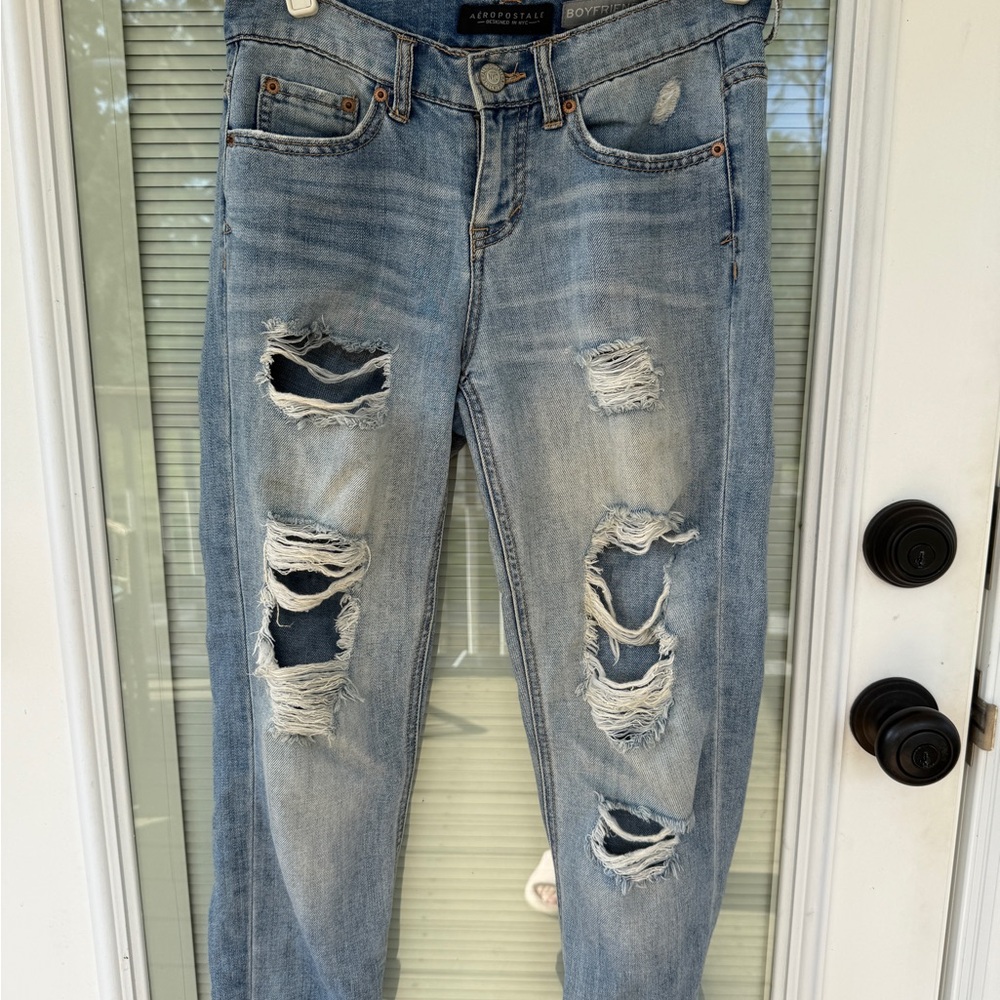 Aeropostale Women’s Distressed Blue Jeans